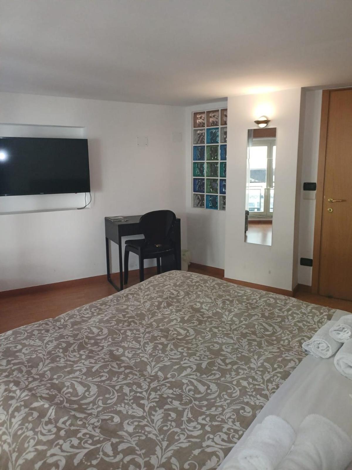 B&B 30 Mt Dal Duomo Benevento Dış mekan fotoğraf